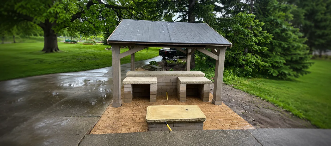 Outdoor Kitchen